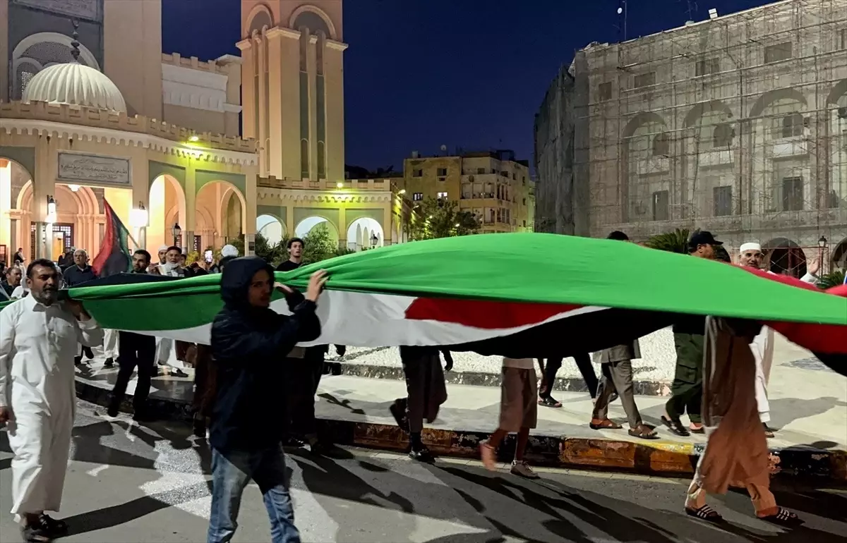 Libya\'nın başkenti Trablus\'ta Gazze\'ye destek gösterisi düzenlendi