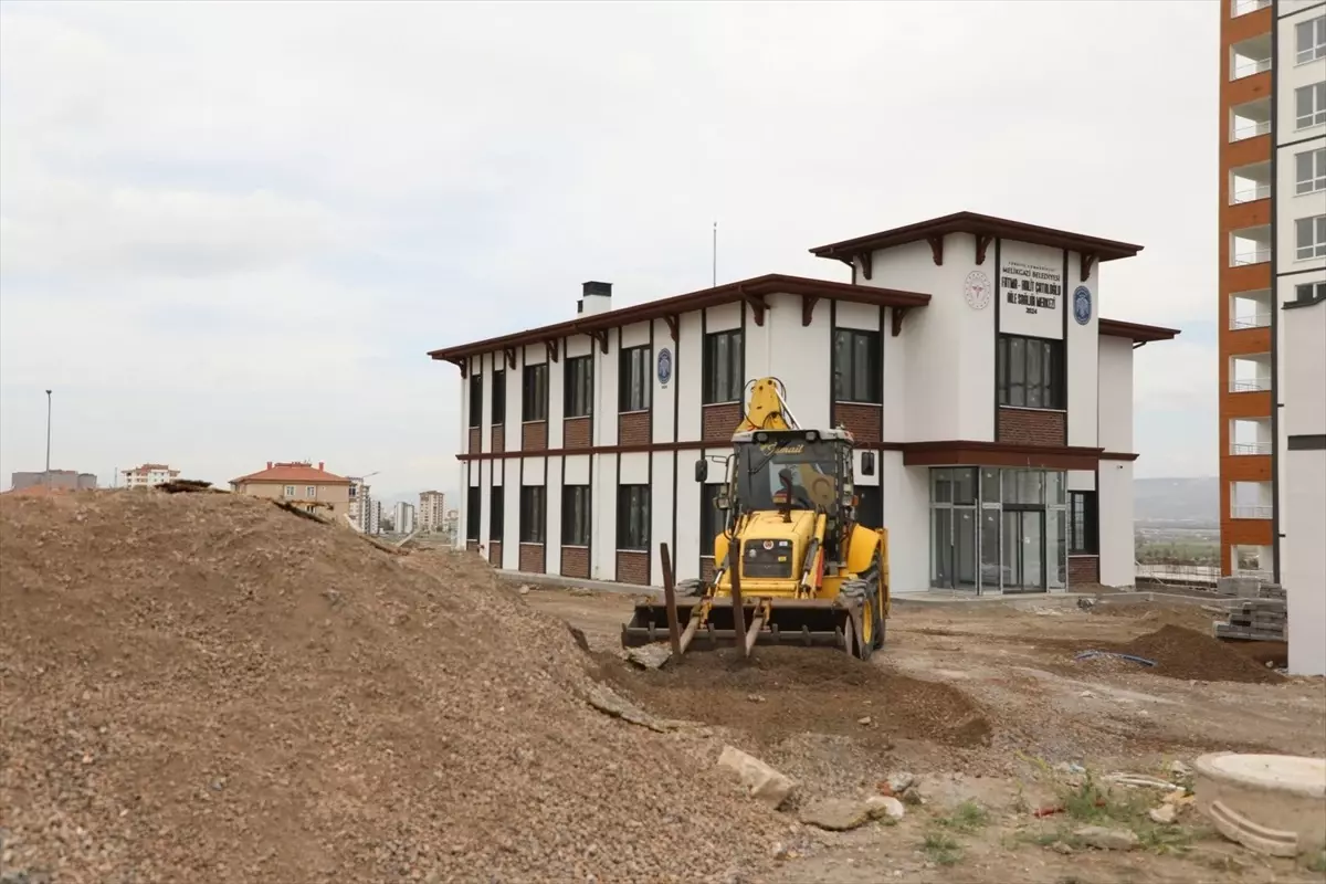 Melikgazi\'de Yeni Sağlık Merkezleri İçin Çalışmalar Başladı