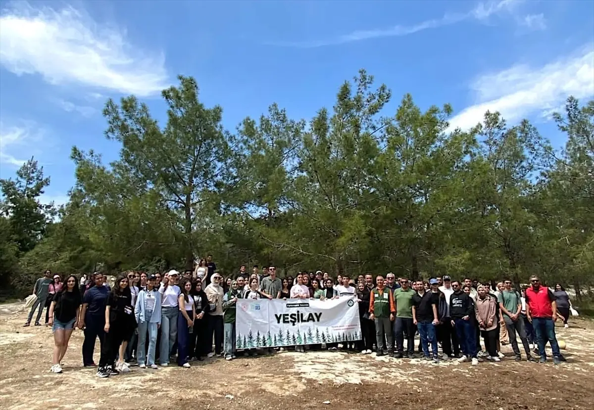 Mersin\'de 100 Fidan Dikimi