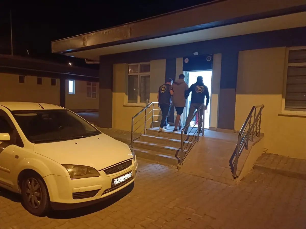 Niğde\'de Uyuşturucu Operasyonu: 3 Zanlı Tutuklandı