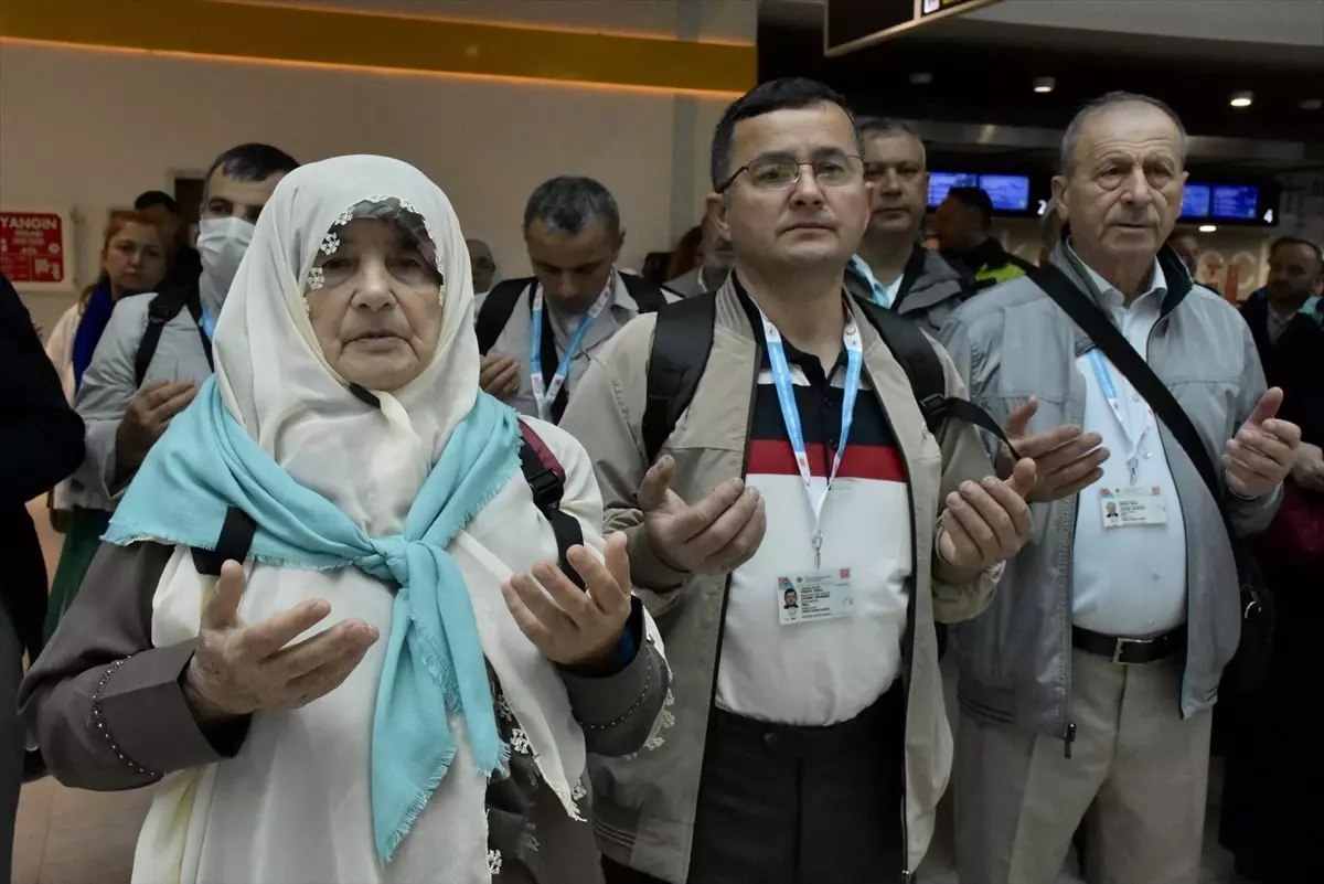 Ordu\'dan 291 Hacı Adayı Uğurlandı