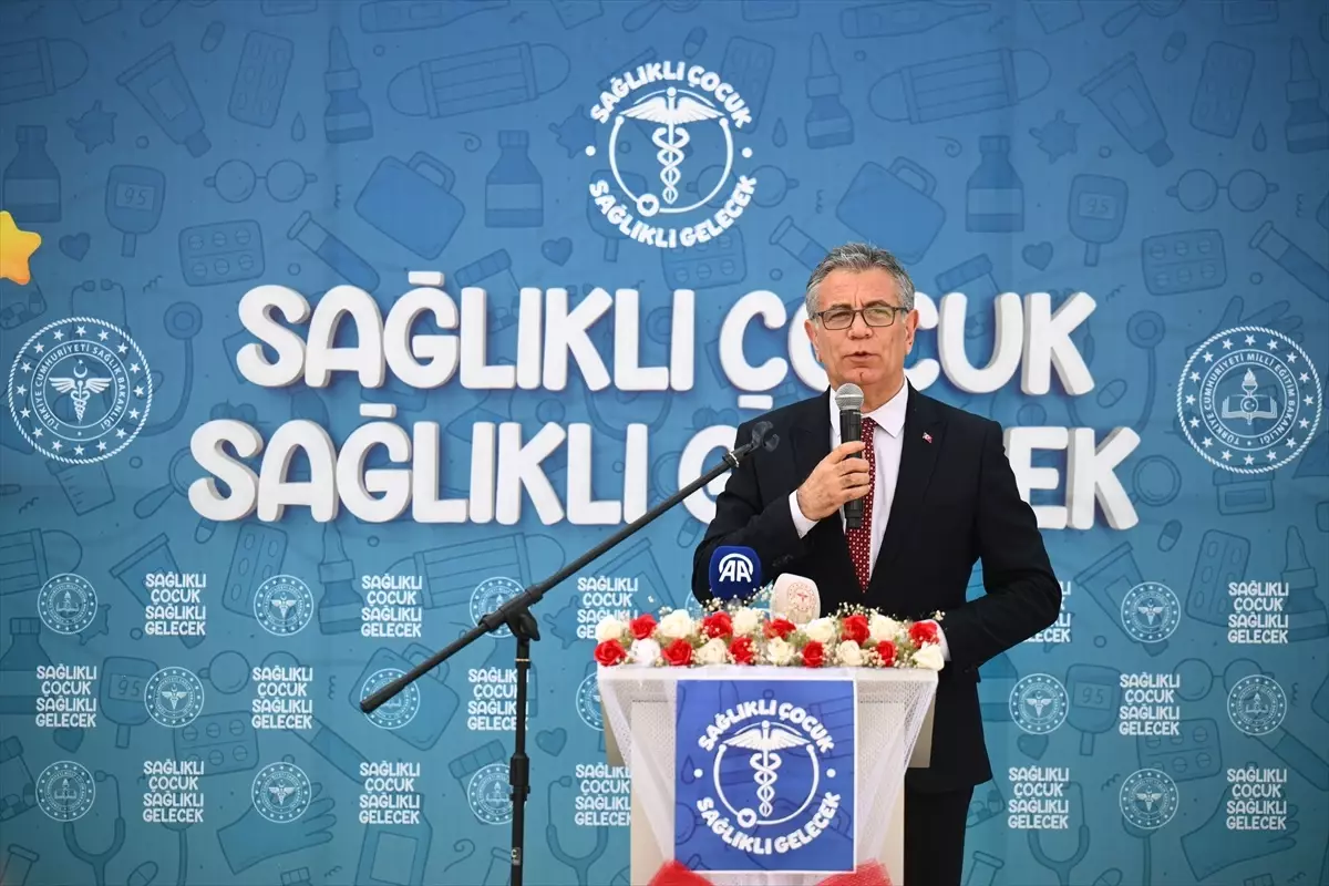 Sağlıklı Çocuk Geleceğe Hazırlanıyor