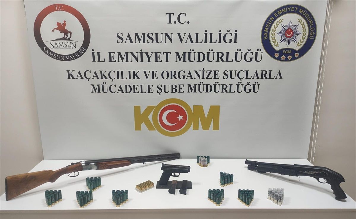 Samsun\'da Kaçak Silah Operasyonu