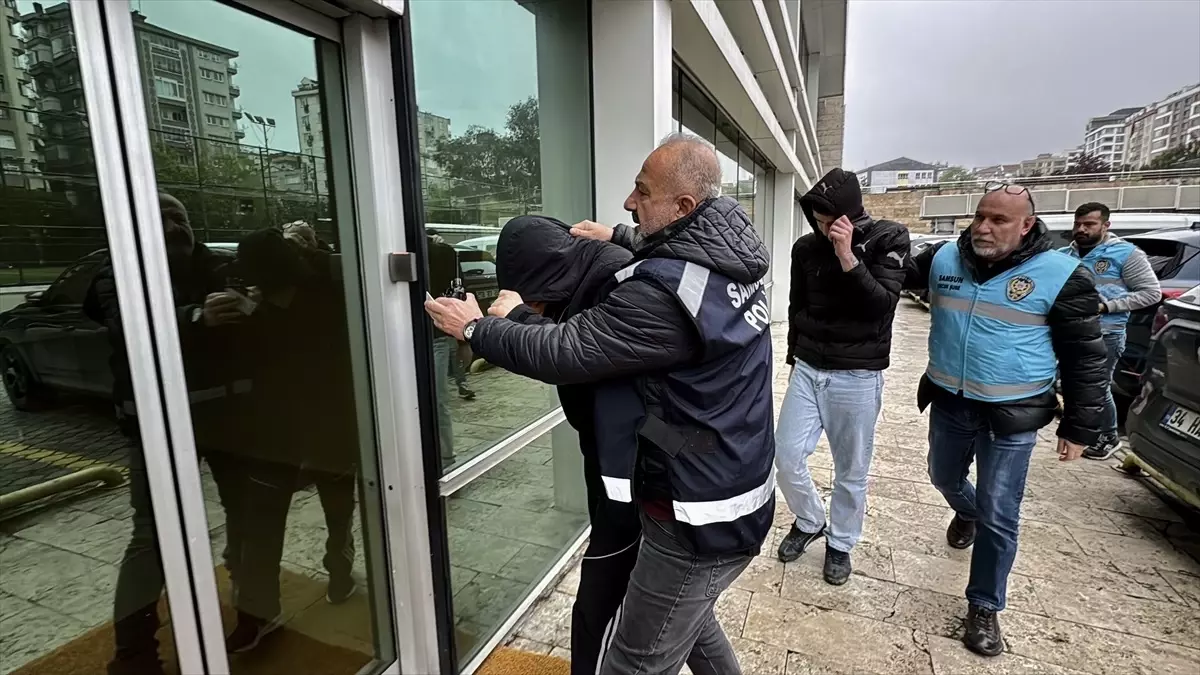 Samsun\'da Öğretmen Darbı: 2 Zanlı Tutuklandı