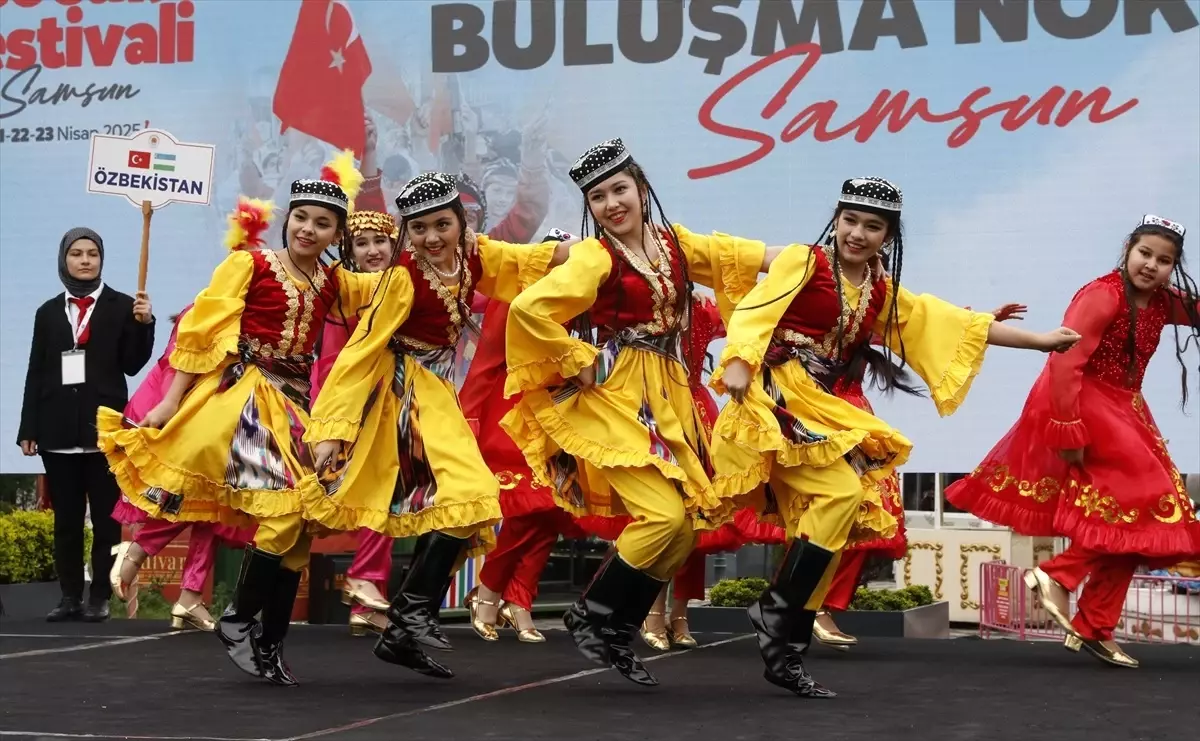 Türk Dünyası Çocuk Festivali Samsun\'da Devam Ediyor
