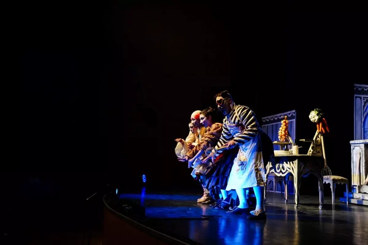 Samsun Devlet Opera ve Balesi\'nden \'Doktor Mucize\' Performansı