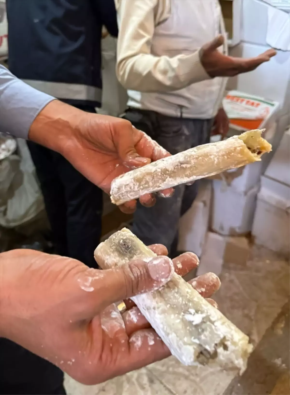 Küflenmiş 2 Ton Lokum Ele Geçirildi