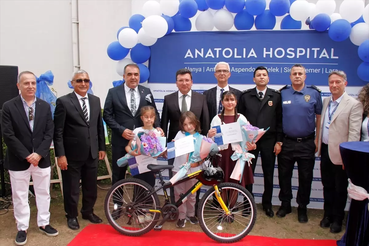 23 Nisan Resim Yarışmasında Ödüller Dağıtıldı