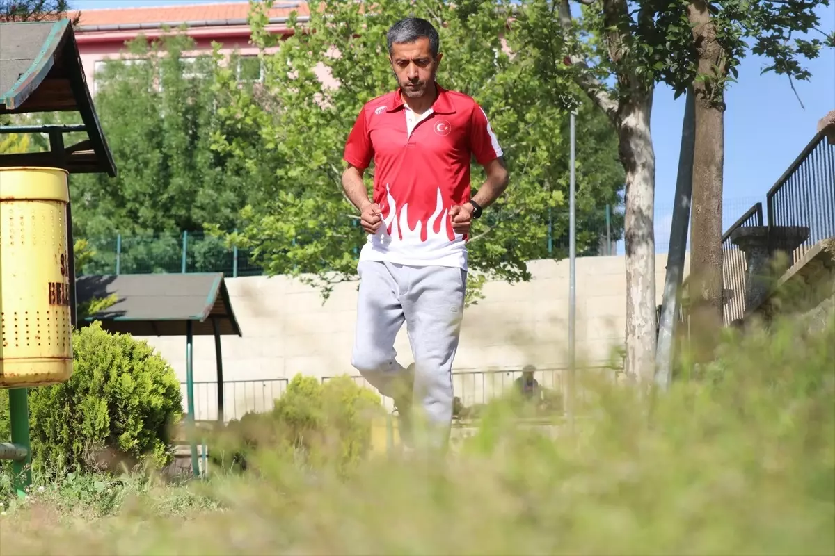 Muhittin Gürhan\'ın Atletizm Başarısı