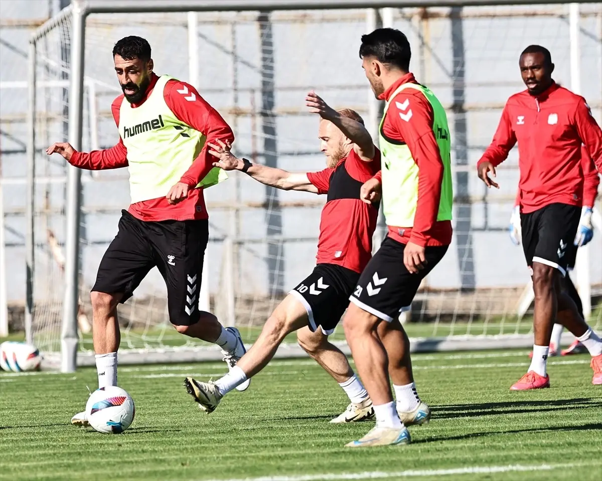 Sivasspor, Galatasaray Maçına Hazırlanıyor
