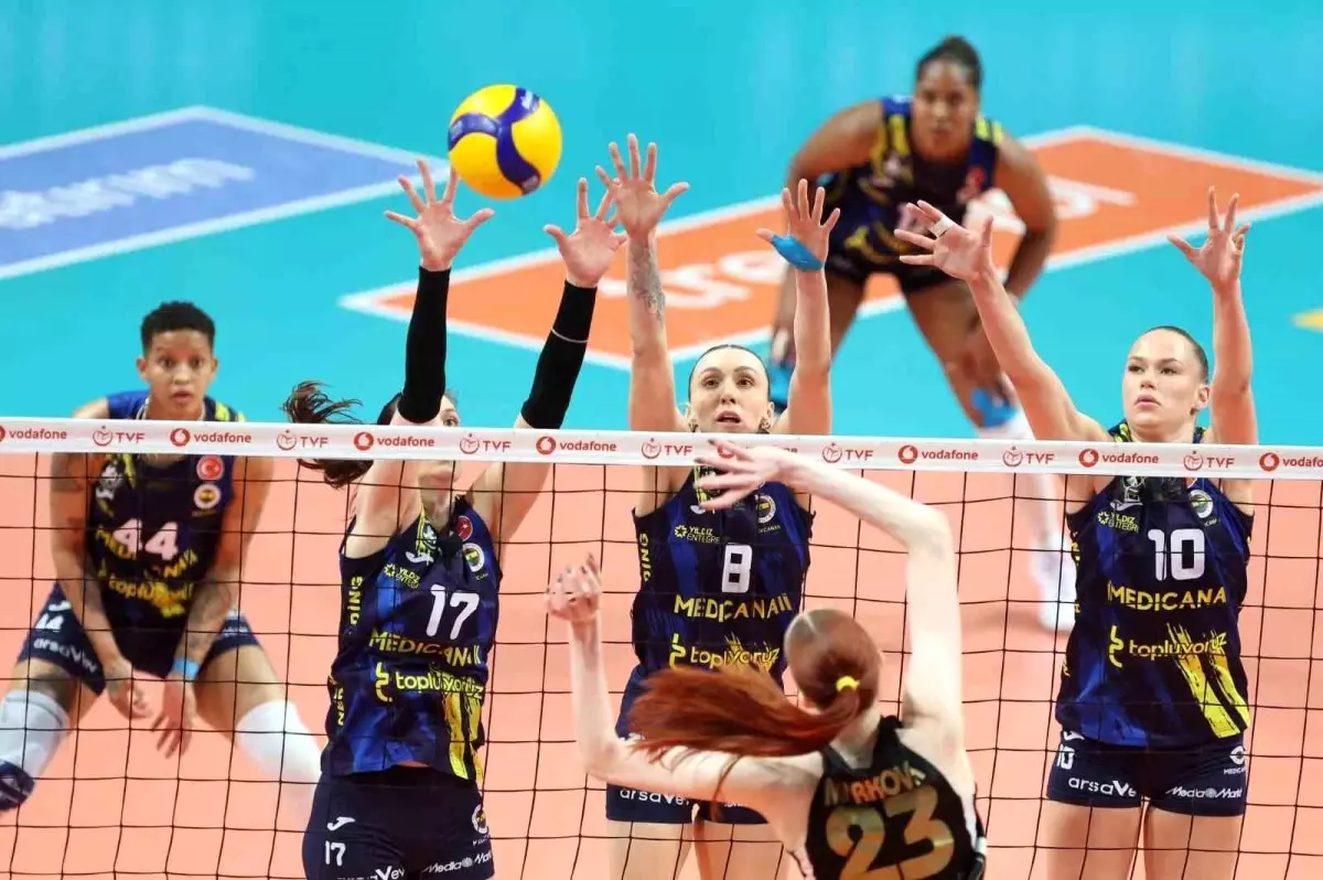 V. Bank, Fenerbahçe\'yi 3-1 Yendi