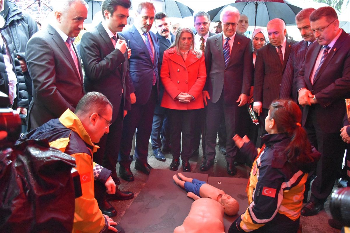 Trabzon\'da "Fermuar Sistemiyle Yaşama Yol Ver" kampanyası tamamlandı