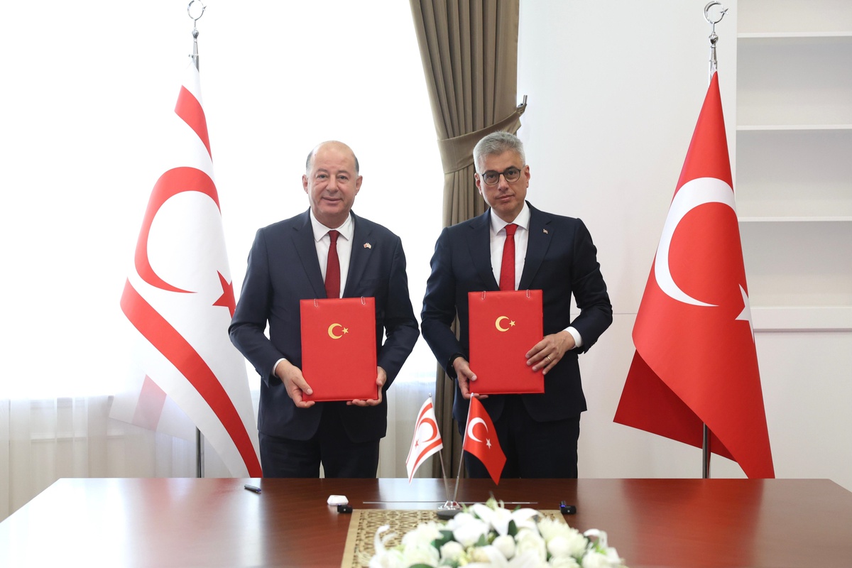 KKTC\'de Yeni Hastane Protokolü İmzalandı