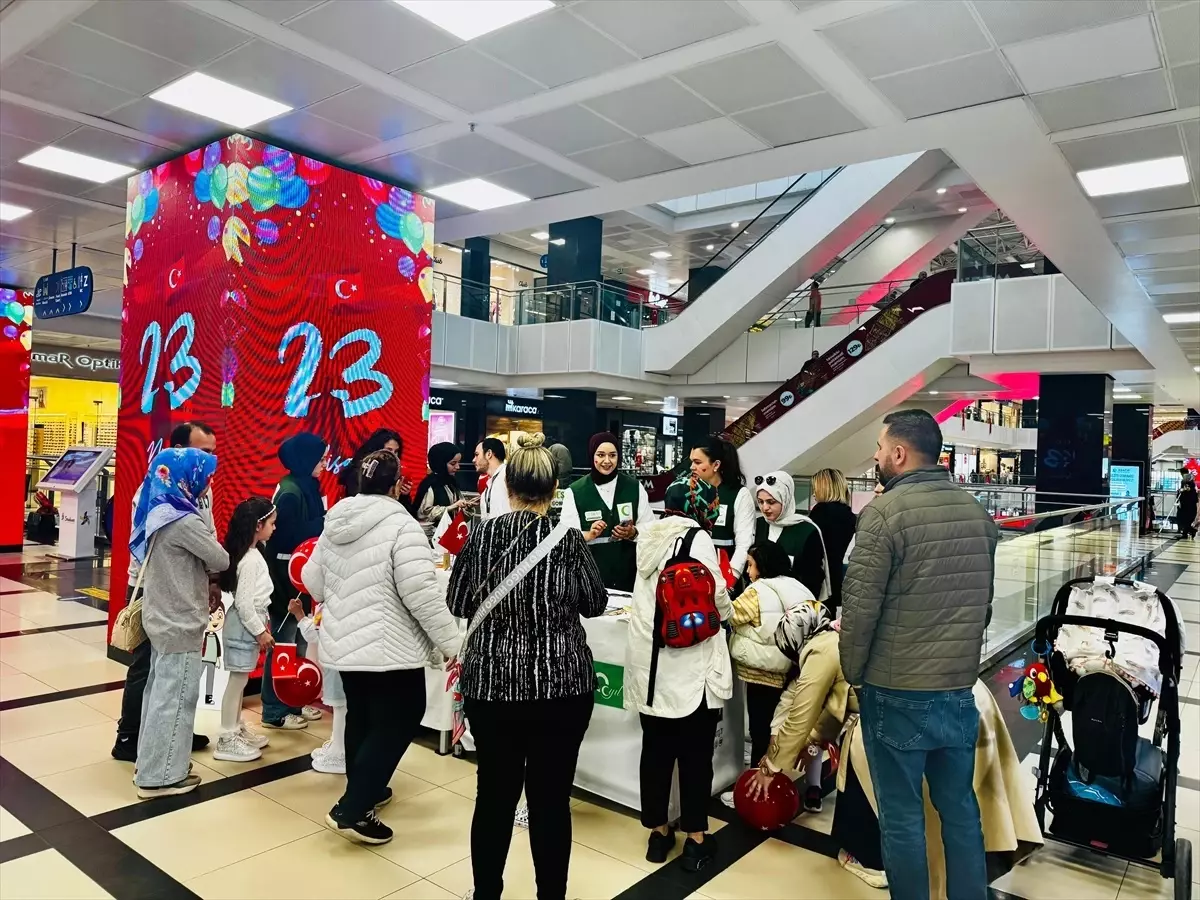 Yeşilay\'dan 23 Nisan Etkinliği