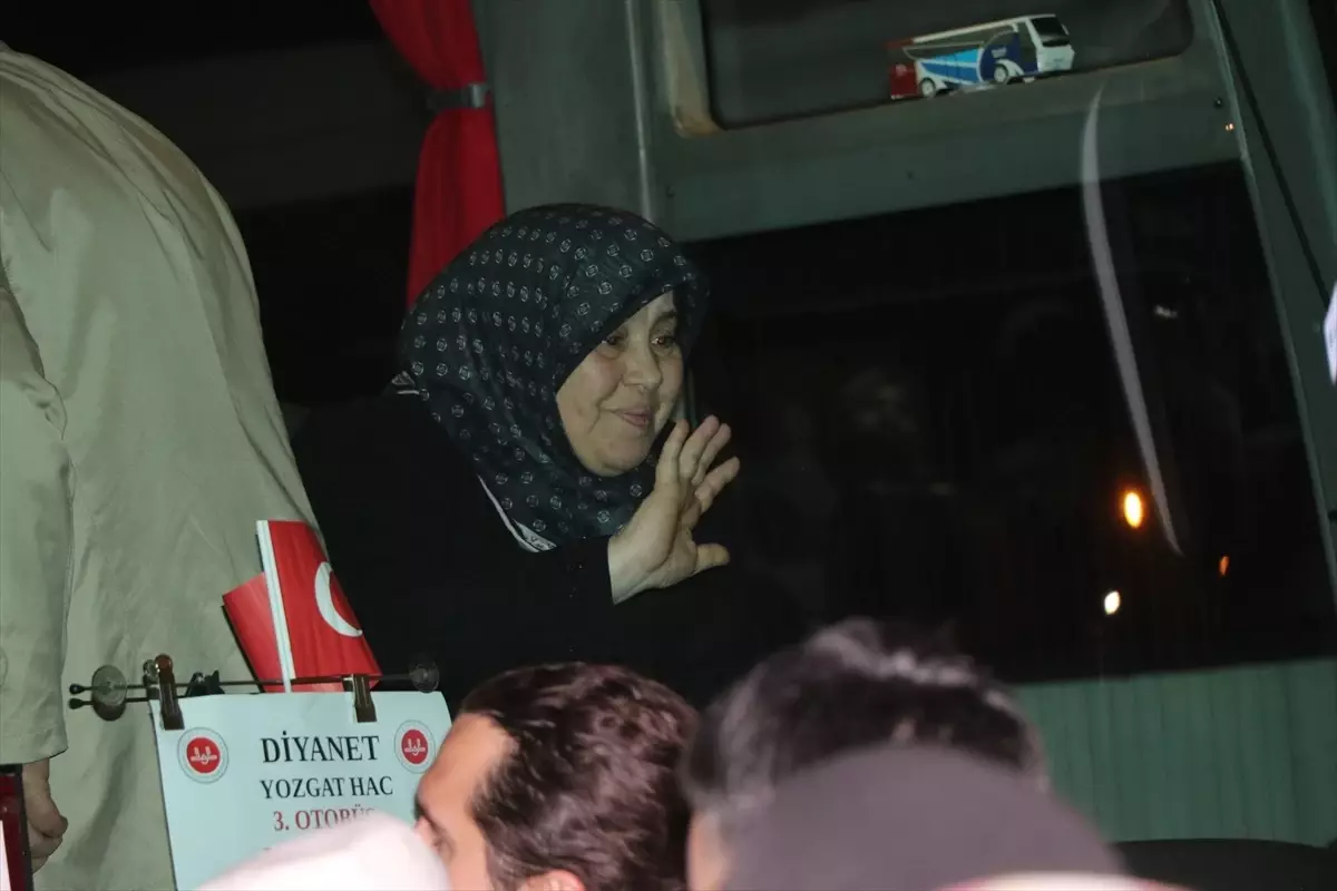 Yozgat\'tan Hac Adaylarına Uğurlama Töreni