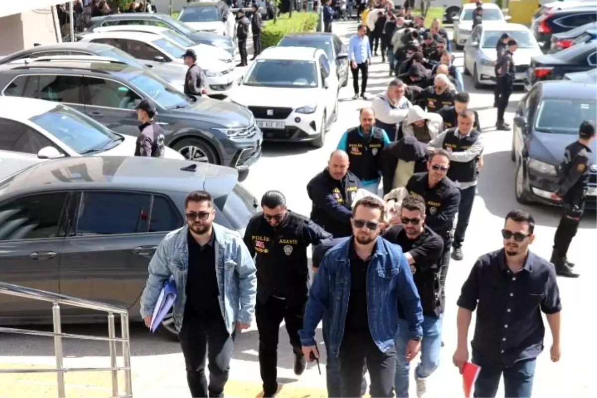 Eskişehir\'de Dolandırıcılık Operasyonu: 71 Şüpheli Adliyeye Sevk Edildi