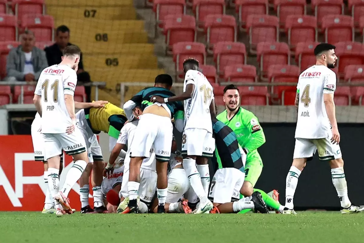 Akdeniz ekibinin umutları tükendi! Konyaspor, Hatayspor\'u 3-2 yendi