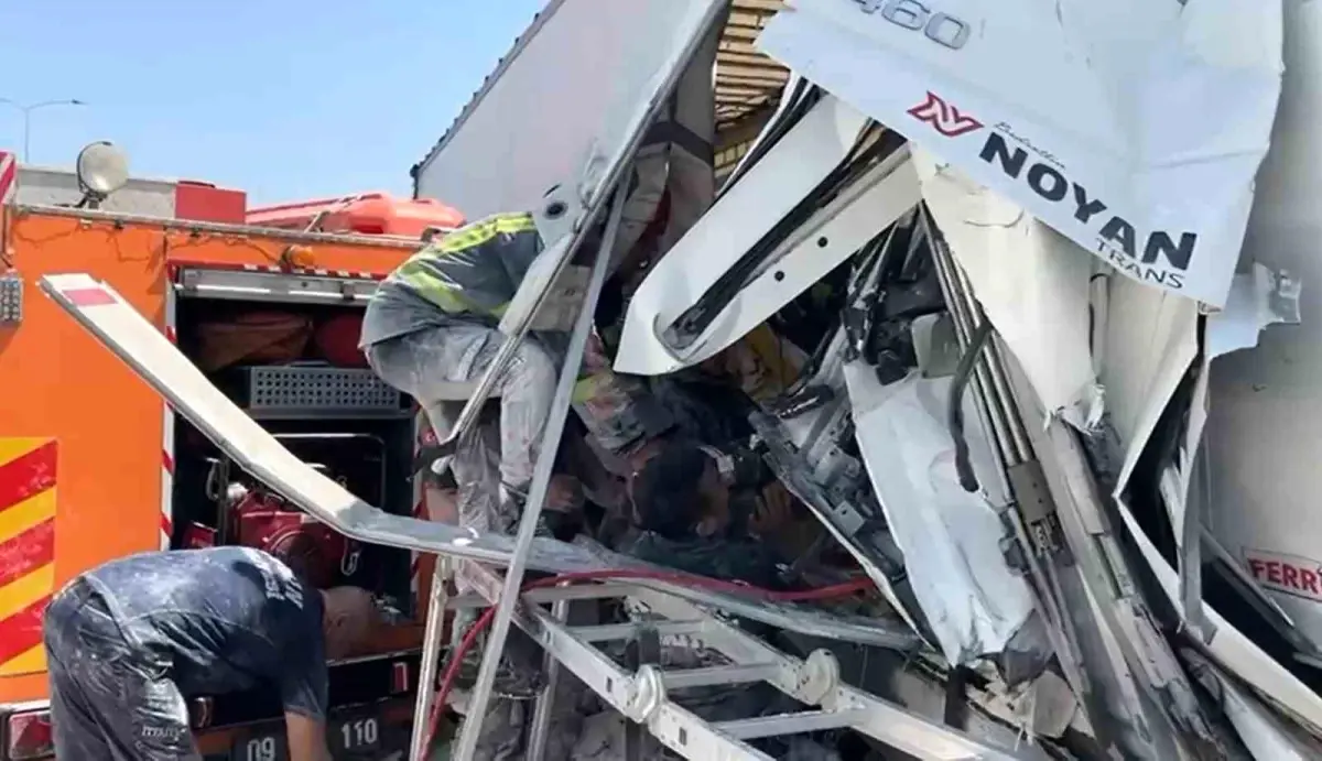 Aydın\'da TIR Kazası: 1 Yaralı