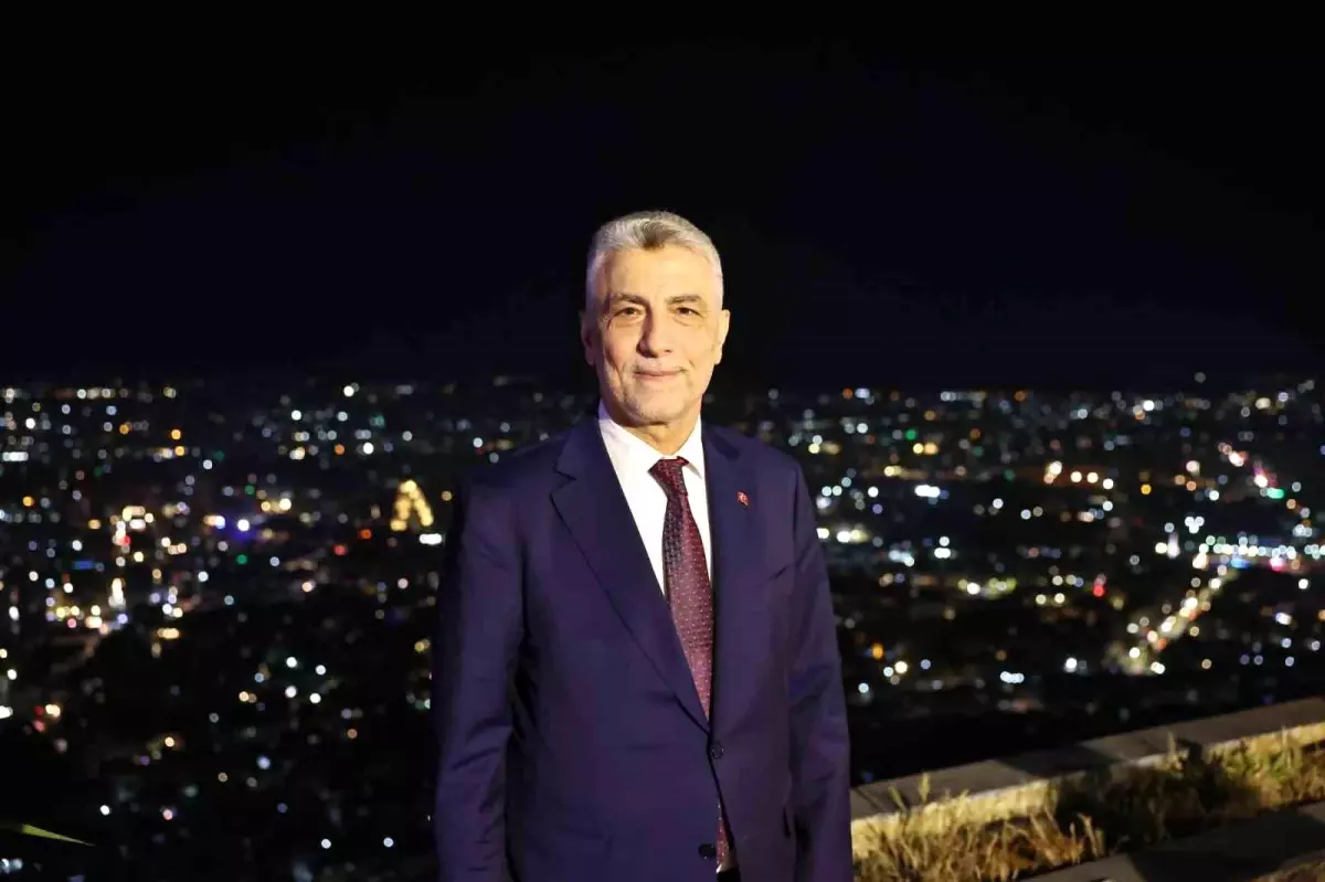 Bakan Bolat\'tan, iç savaşın bitmesinden sonra ilk Şam ziyareti