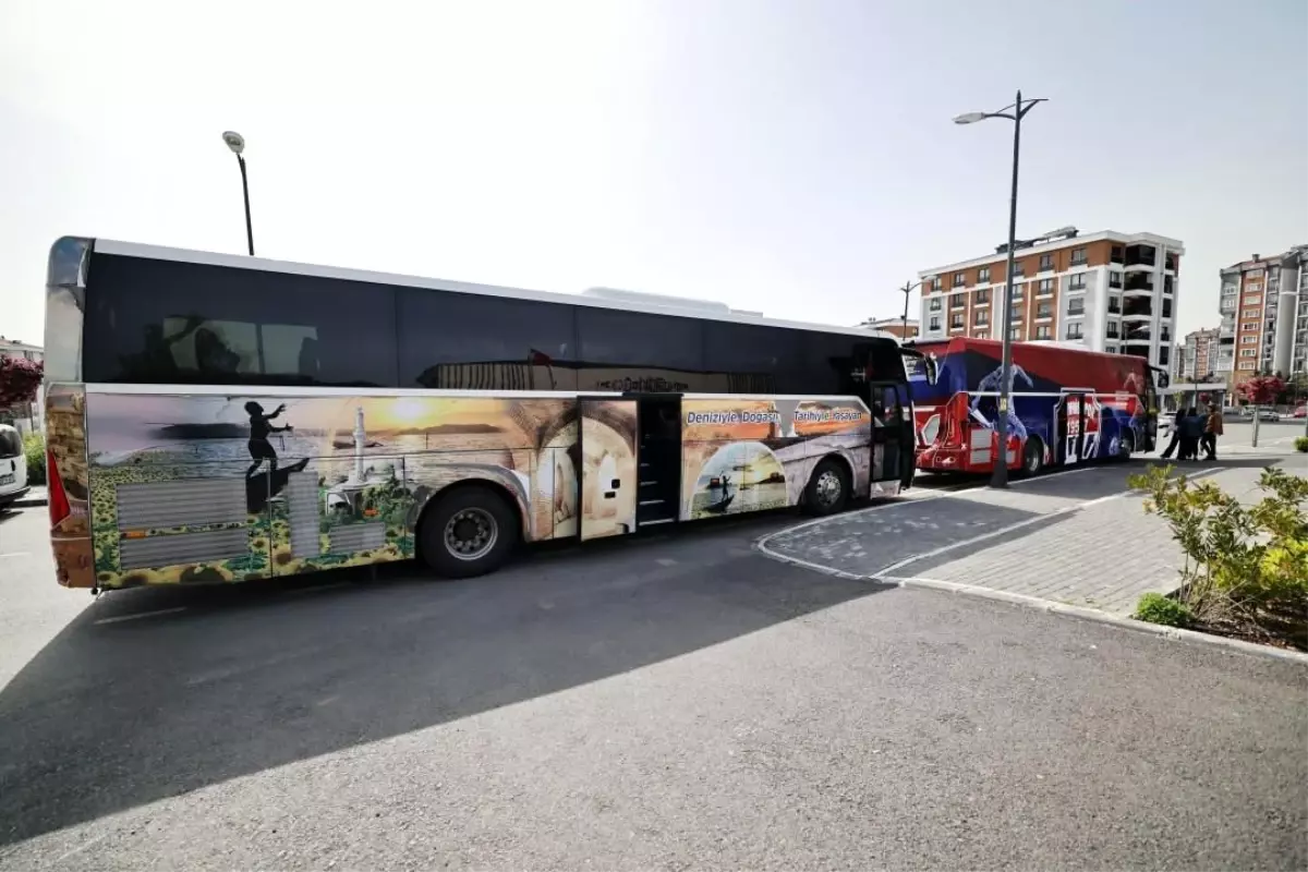 Silivri\'den Engellilere ve Yaşlılara Anlamlı Gezi