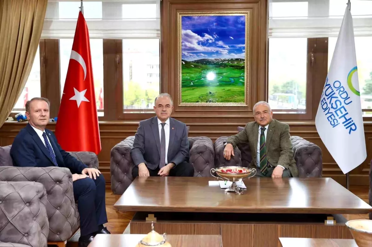 Ordu Büyükşehir Belediyesi ve Ordu Üniversitesi\'nden Ortak Proje Protokolü