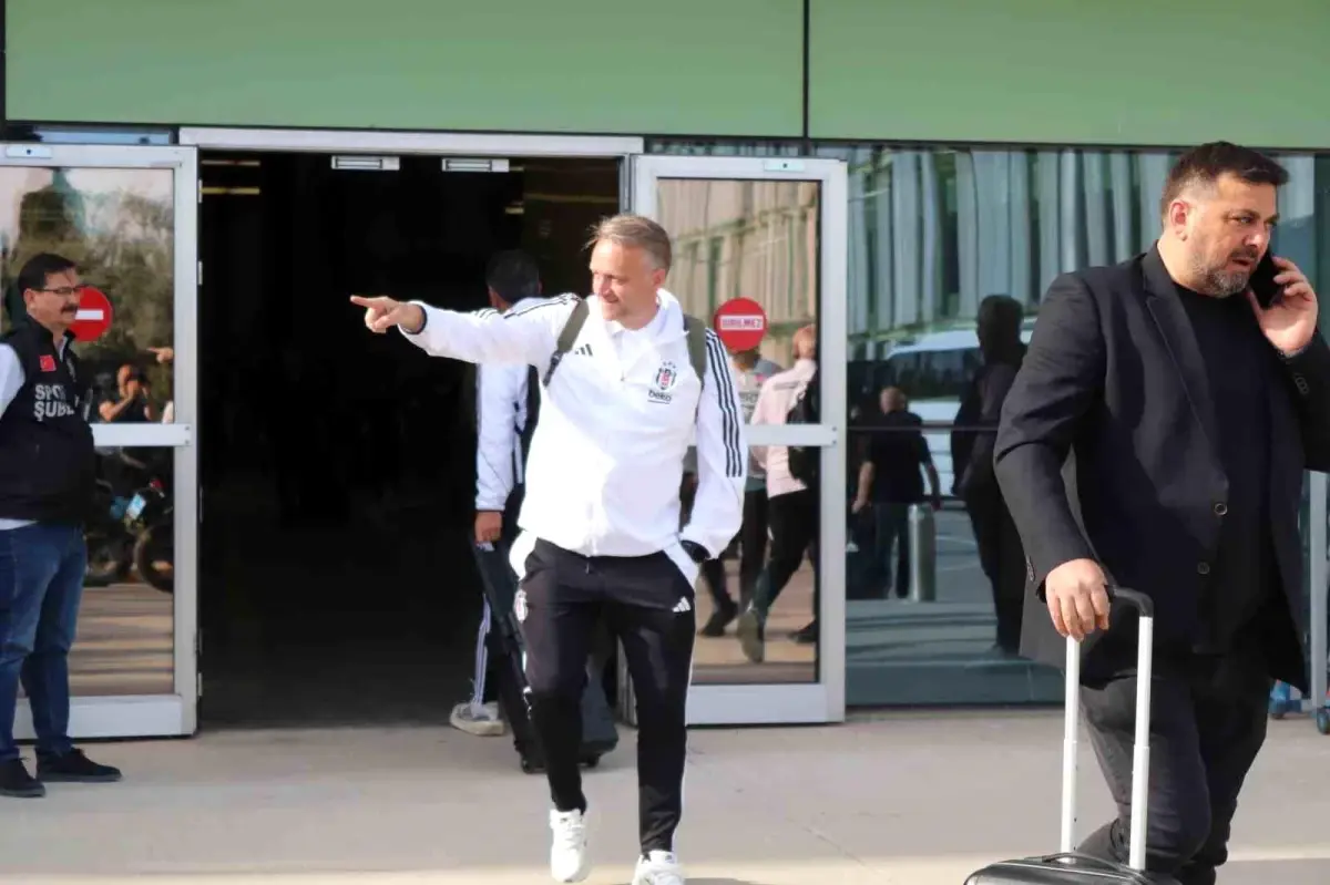 Beşiktaş İzmir\'e Geldi