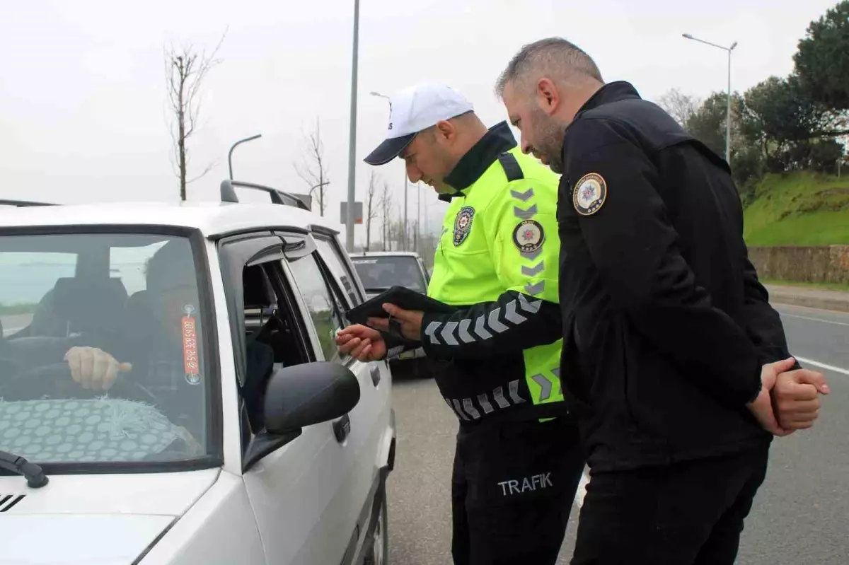 Ünye\'de Geniş Çaplı Asayiş Uygulaması