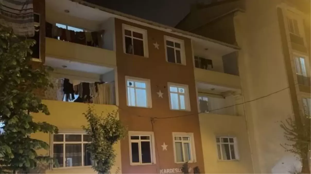 Esenyurt\'ta Genç Kız 4. Kattan Düştü