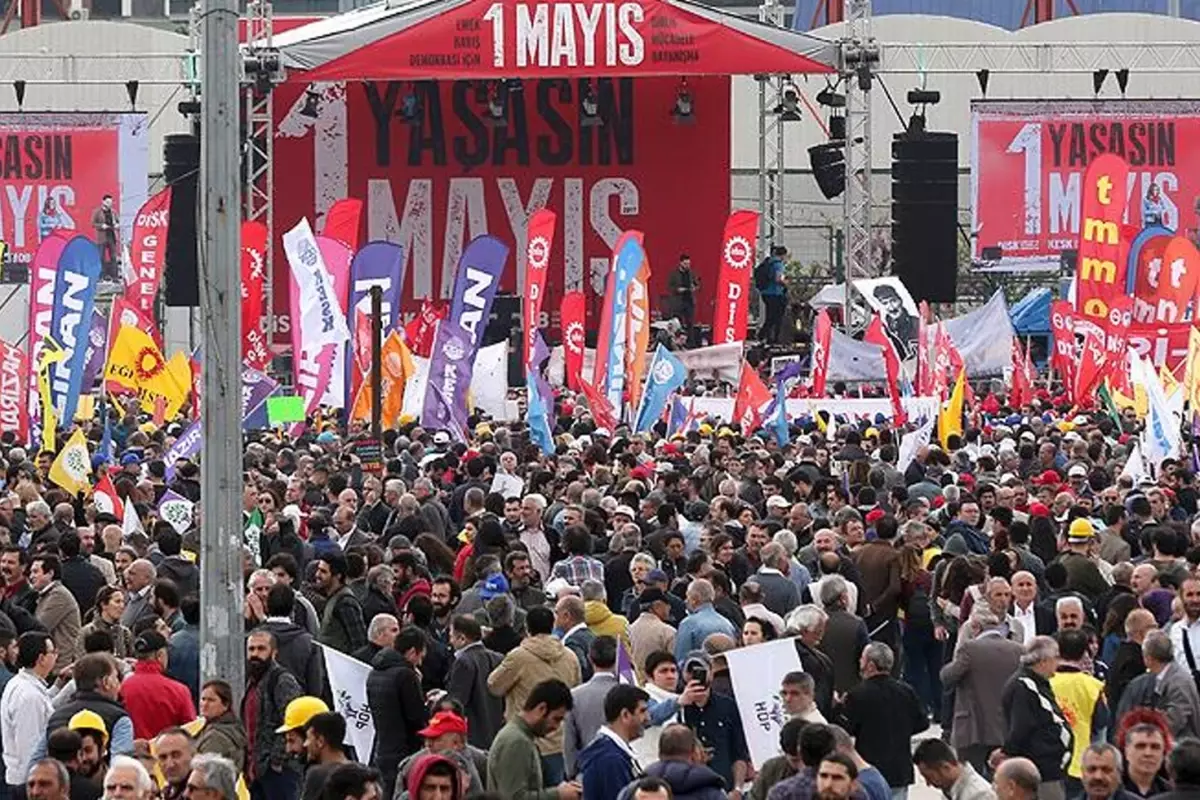 İstanbul\'da 1 Mayıs kutlamalarının adresi bu yıl Kadıköy olacak