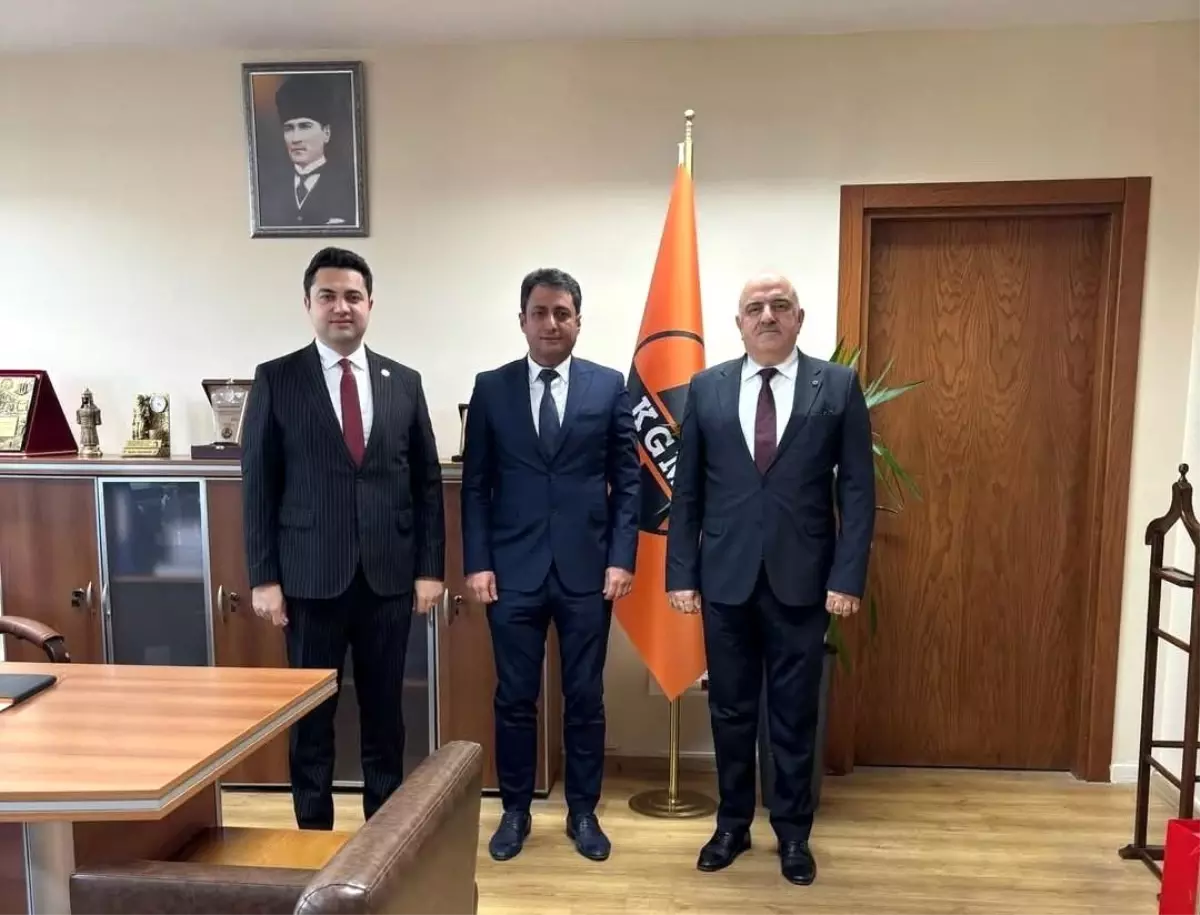 Kaymakam Seyhan Ankara\'da İlçe Sorunlarını Görüştü