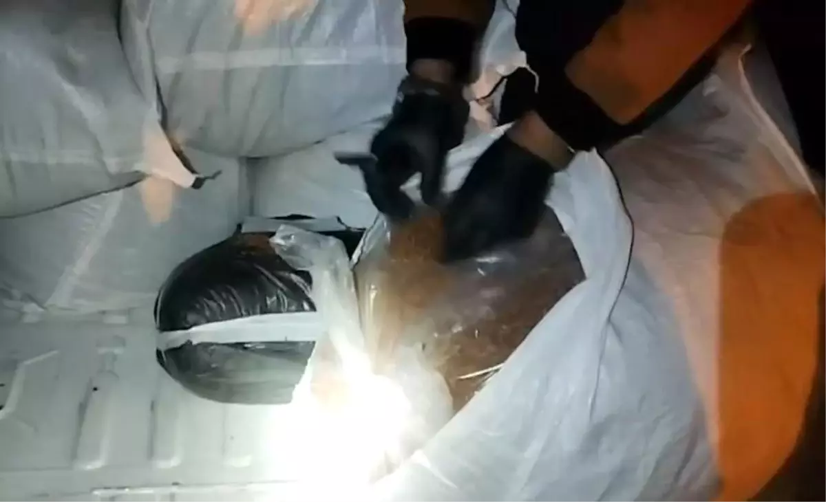 Kayseri\'de 1.36 Ton Kaçak Tütün Ele Geçirildi