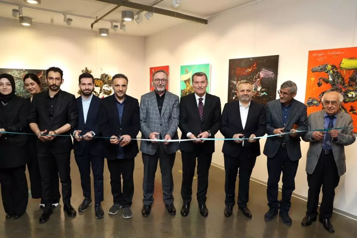 Seyed Davoud\'un \'Hay-At\' Sergisi Zeytinburnu\'nda Açıldı