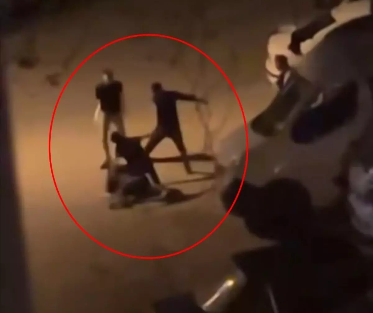 Bursa\'da Kavga: 1 Kişi Dövüldü