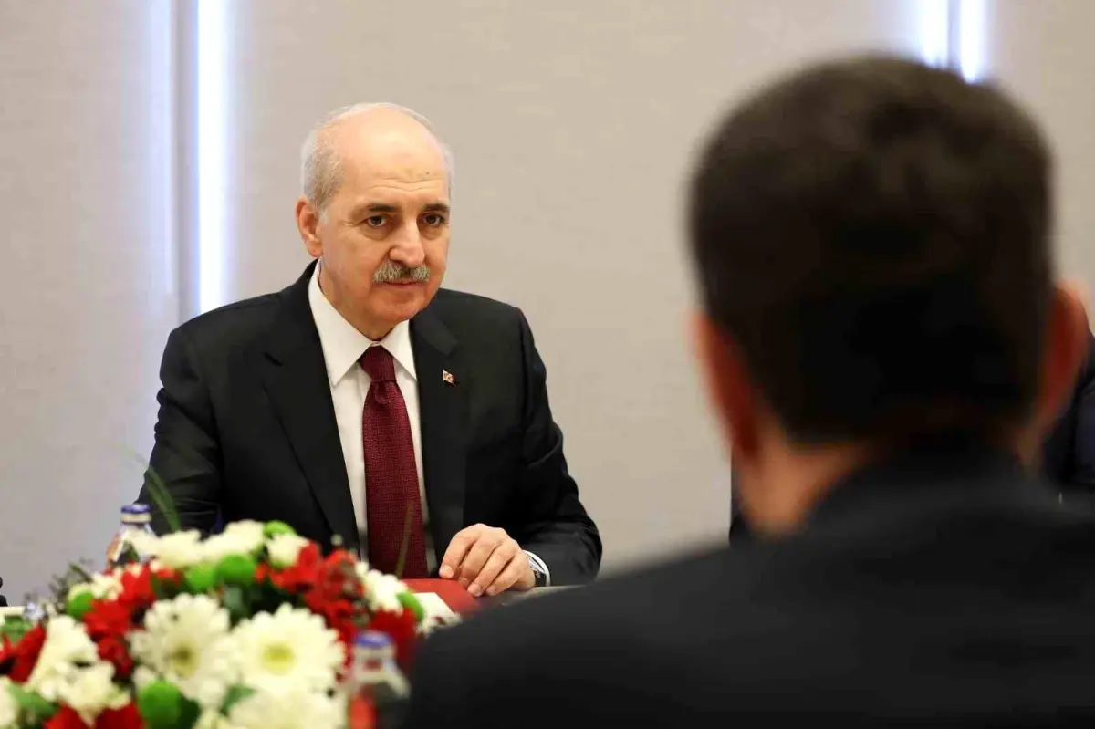 Filistin\'i Destekleme İnisiyatifi