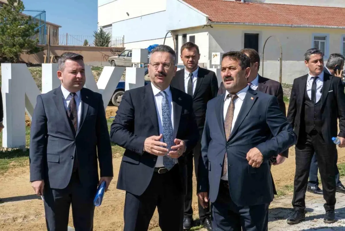 Vali Aksoy, Günyüzü\'nde Projeleri Yerinde İnceledi
