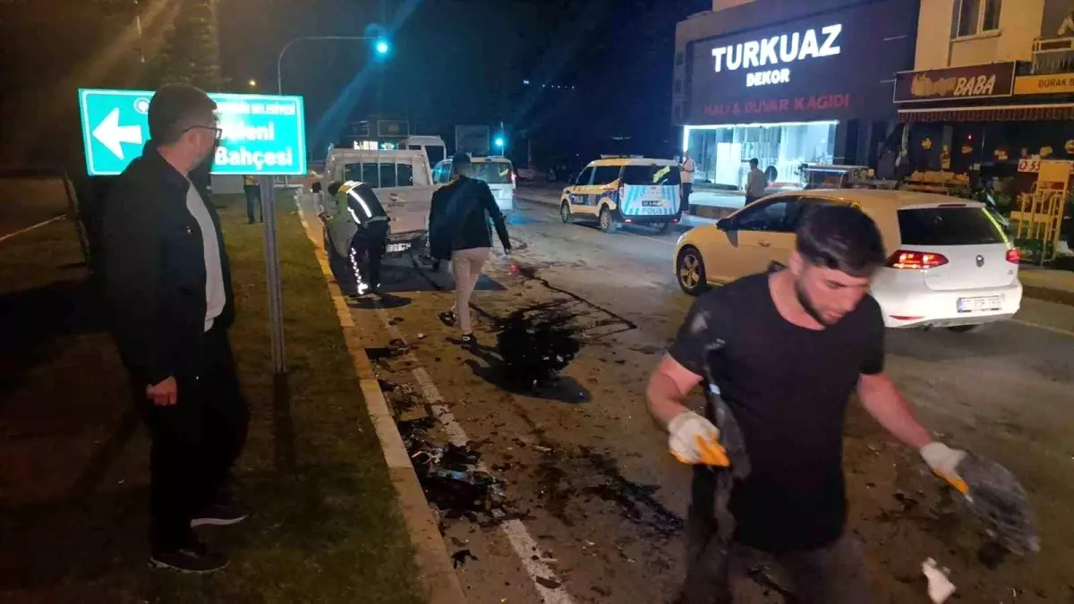 Antalya\'da Zincirleme Kaza: 2 Yaralı, Alkollü Sürücü