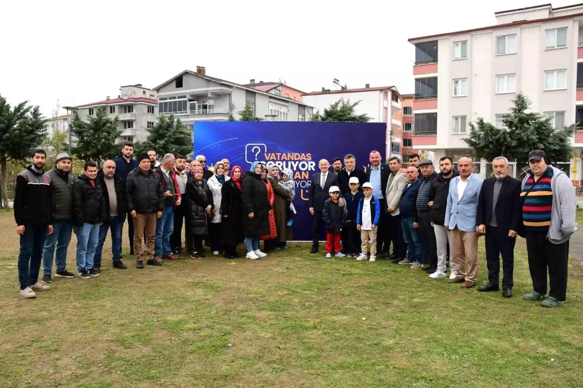 Başkan Kul, \'Vatandaş Soruyor, Başkan Cevaplıyor\' Programıyla Elmalık Mahallesinde Halkla Buluştu