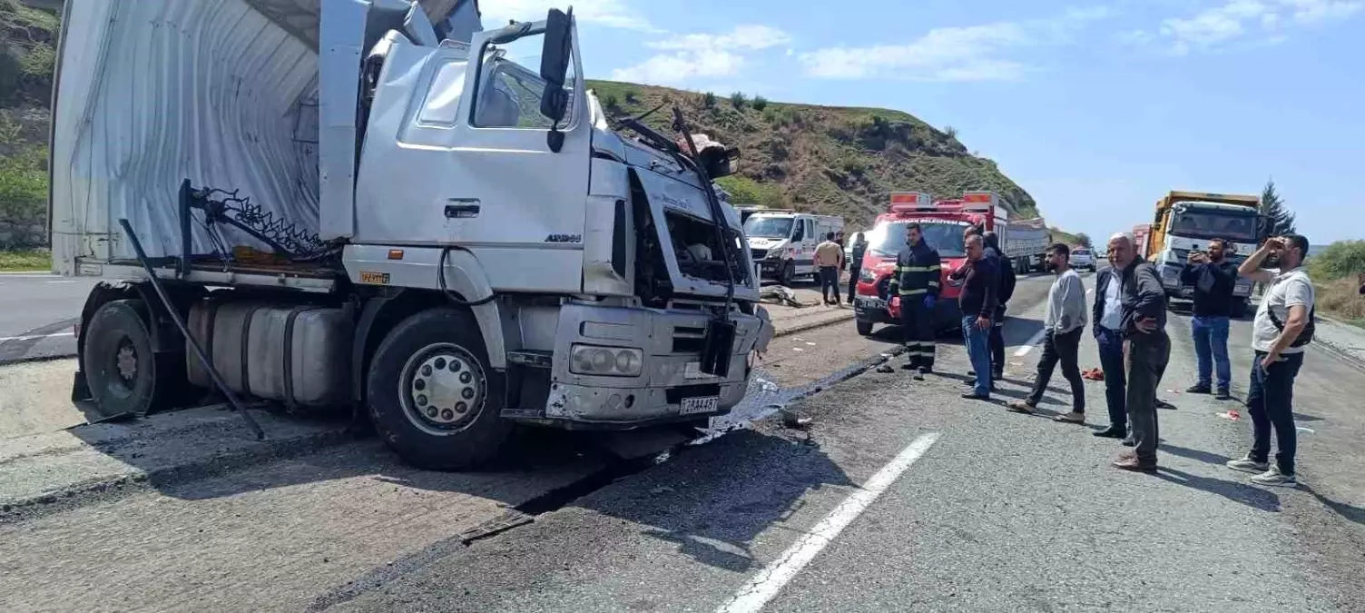 Batman\'da Tır Kazası: 1 Ölü, 1 Yaralı