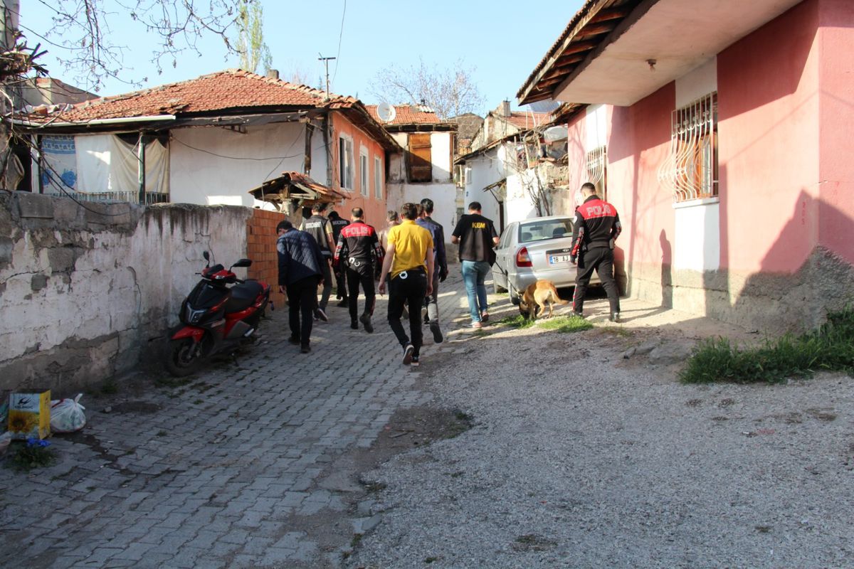 Çankırı\'da Uyuşturucu Operasyonu: 6 Gözaltı
