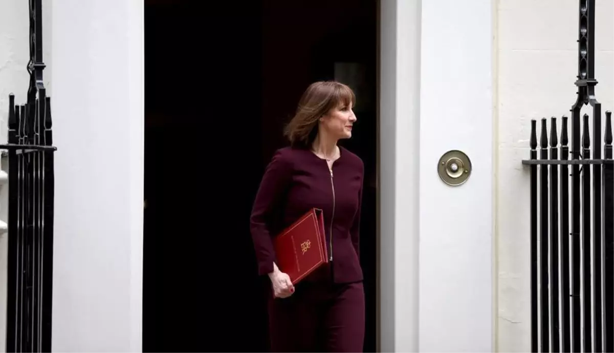 İngiltere\'nin Çin ile Ekonomik İlişkileri Önemli