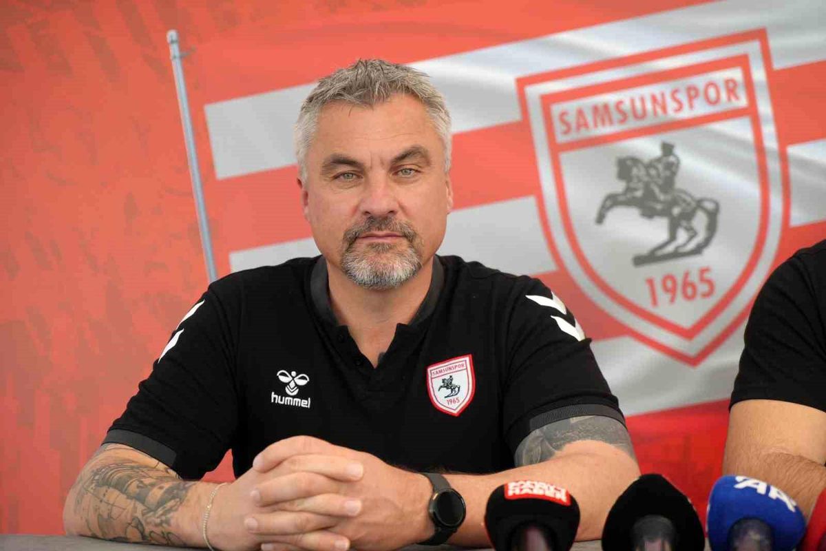 Samsunspor\'un Hedefi Üçüncü Sırayı Koruma