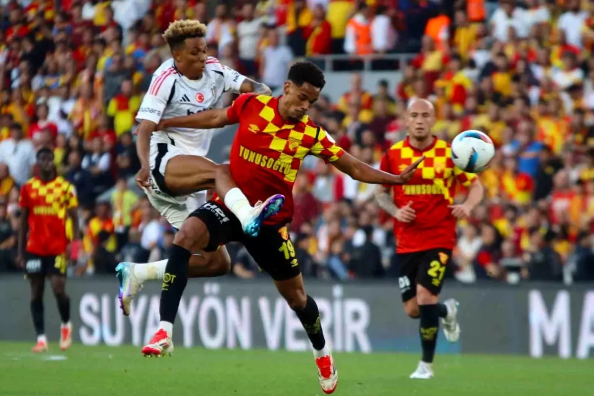 Beşiktaş Göztepe\'yi Konuk Ediyor