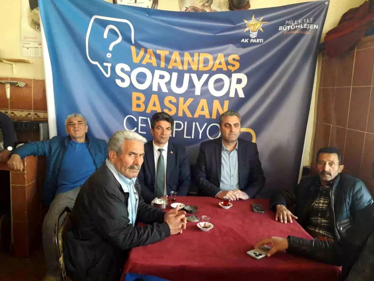 Akyaka\'da Başkan Toptaş, Vatandaşların Sorularını Yanıtladı