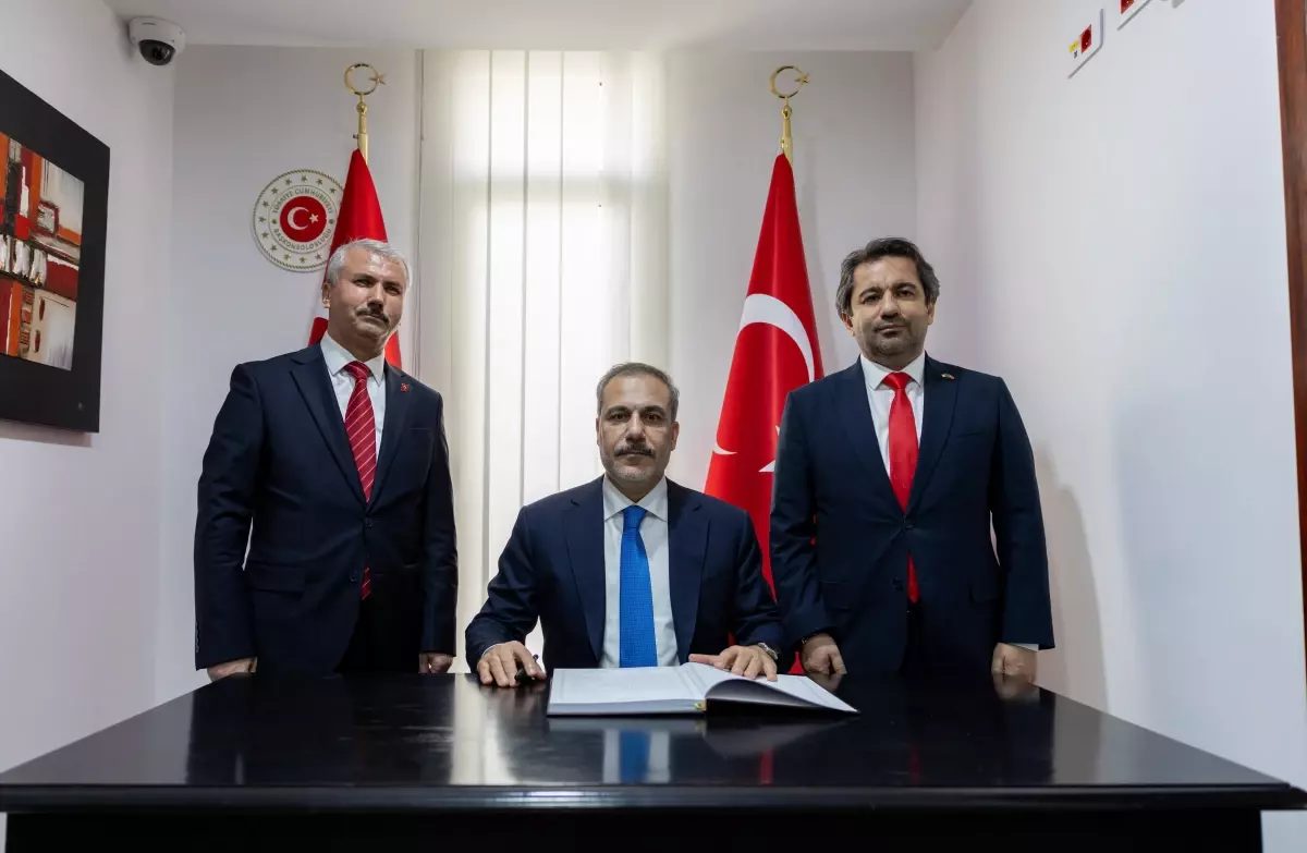 Oran Başkonsolosluğu Açıldı