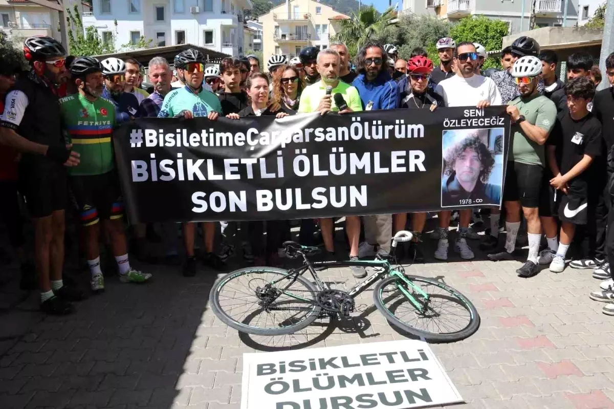 Fethiye\'de Bisikletli Özgür Alkan Anıldı