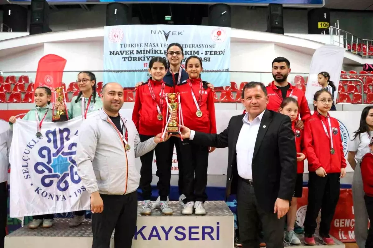 Kayseri\'de NAVEK Minikler Türkiye Şampiyonası Sona Erdi