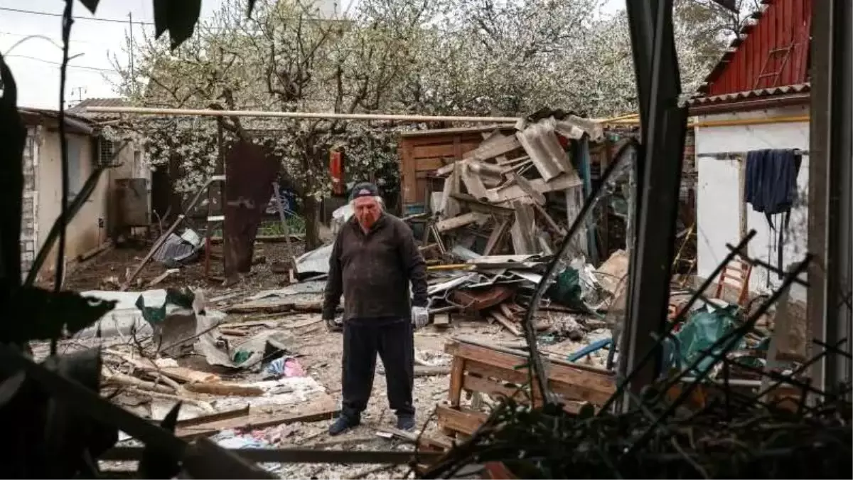 Putin\'den 30 Saatlik Tek Taraflı Ateşkes