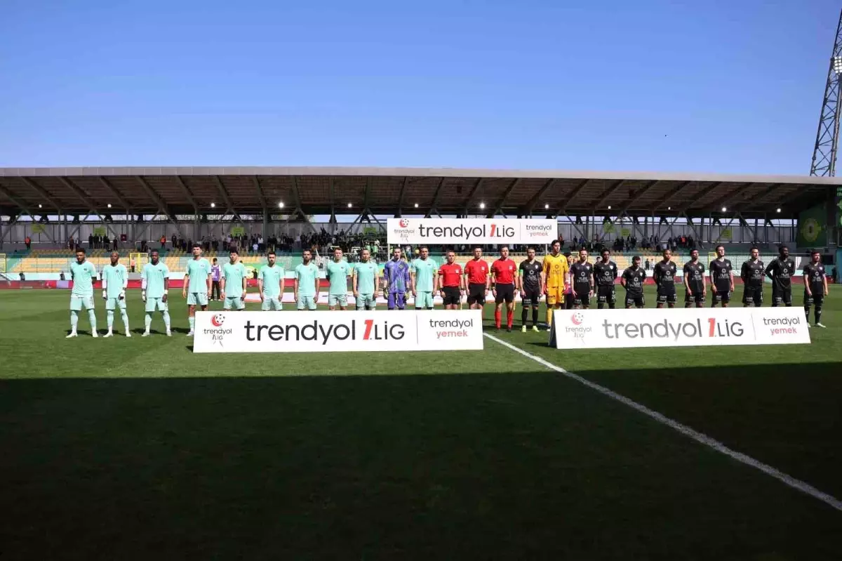 Esenler Erokspor, Kocaelispor\'u 3-1 Yendi