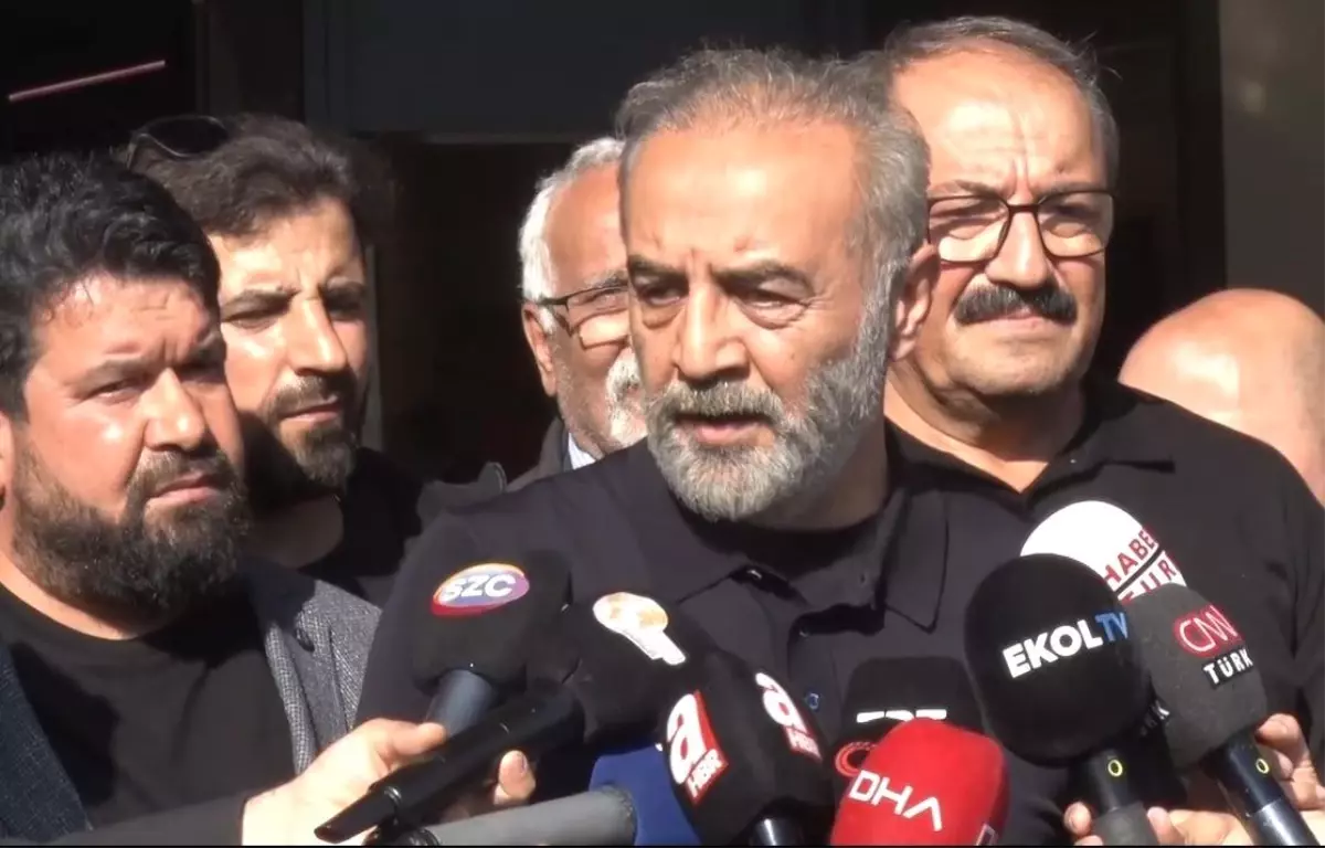 Yılmaz Erdoğan, Sırrı Süreyya Önder\'i Hastanede Ziyaret Etti
