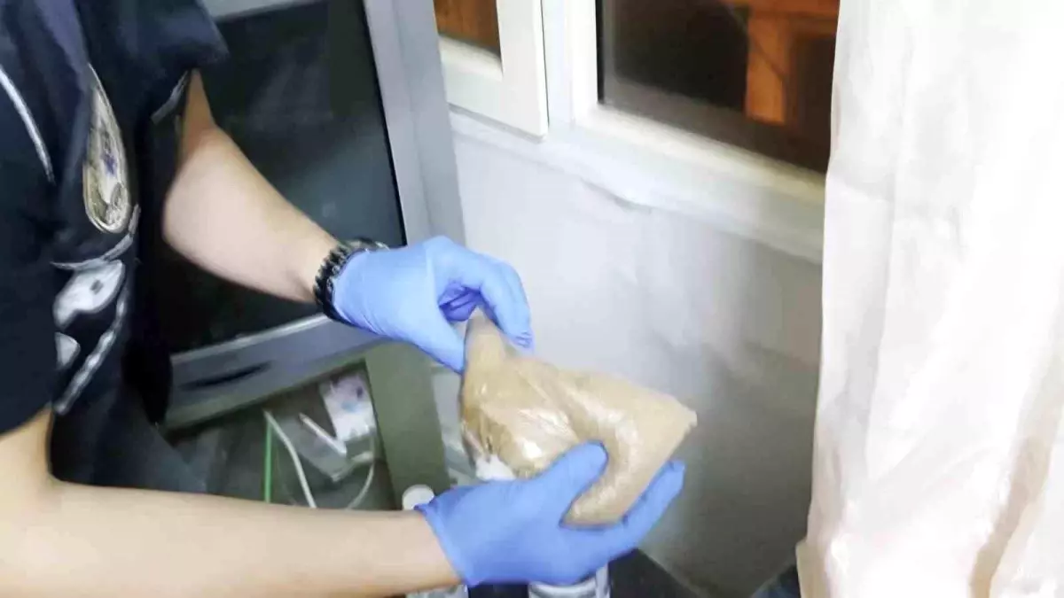 Adana\'da Uyuşturucu Operasyonu: 52 Tutuklama